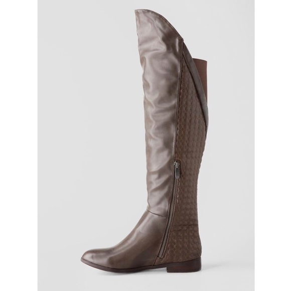 NIB Brown Quilted Over The Knee Low Heel Flat Boot - Picture 3 of 4